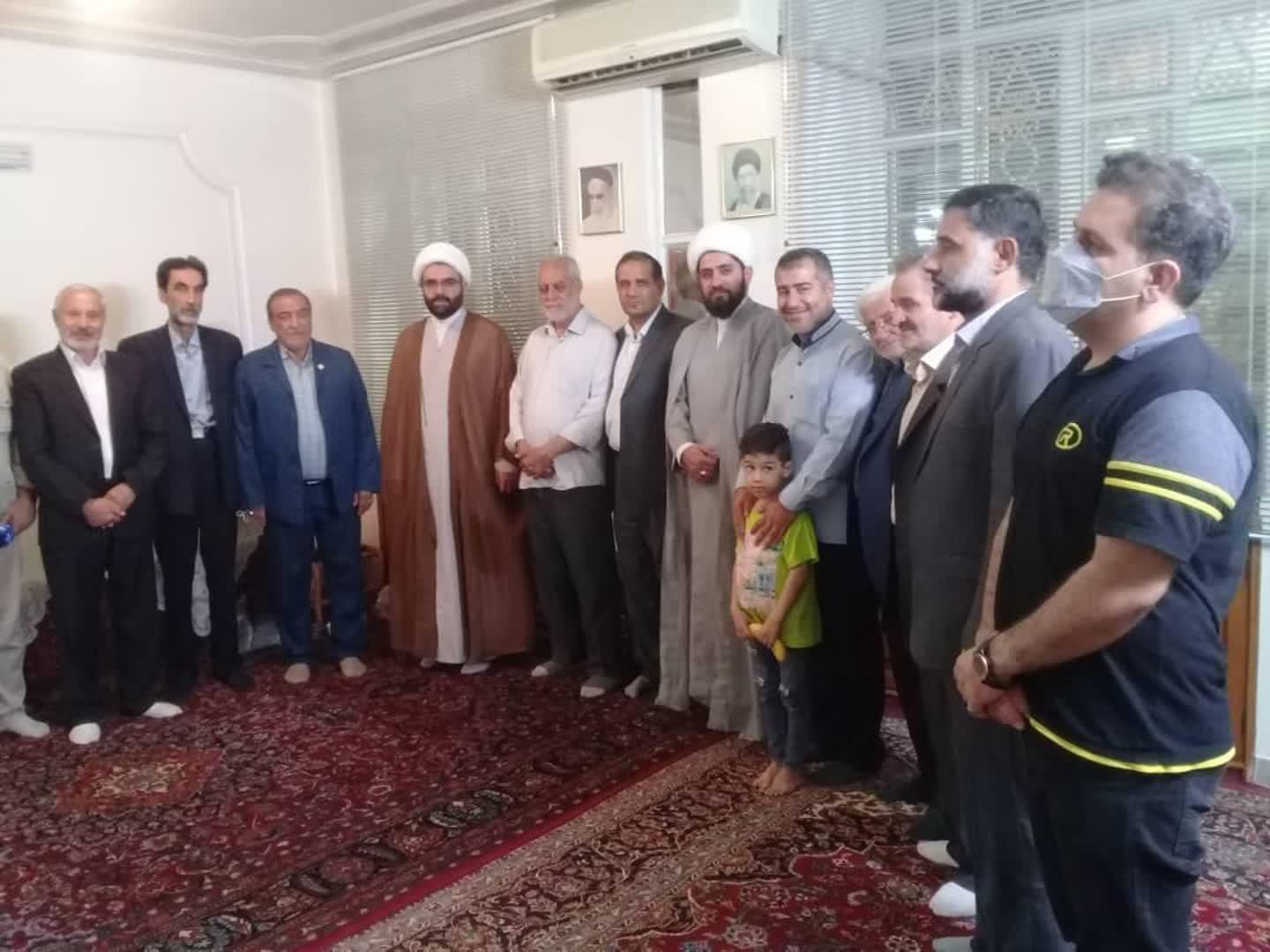 مراسم&laquo; تکریم یک عمرنوکری&raquo; در خرم آباد برگزار شد