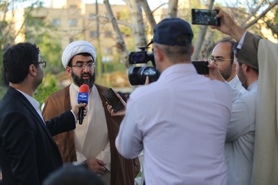 آیین تجلیل از سرآمدان و خادمان تبلیغ، تبیین اسلام ناب و نشرخوبی‌ها