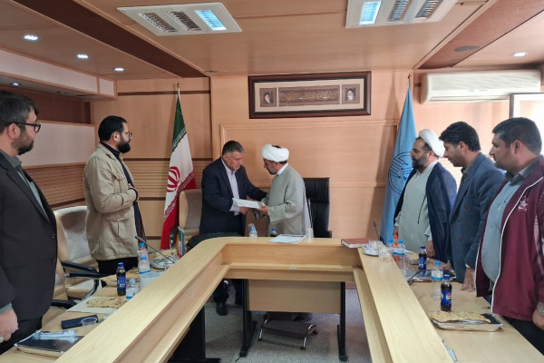 انتصاب دبیر شورای هیئات مذهبی و رئیس کانون مداحان کردستان در نشست همافزایی فاطمی