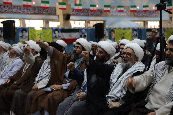اجتماع بزرگ «تجدید بیعت با ولی» استان خراسان شمالی