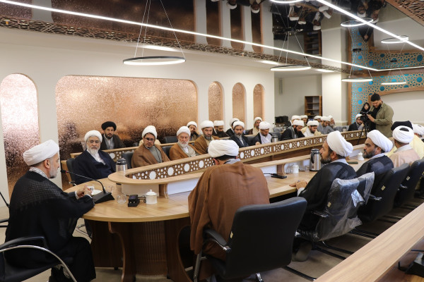 حجت‌الاسلام میرزامحمدی در نشست چهره‌های تبلیغی خراسان شمالی گفت: خطبه فدکیه، نخستین بیانیه جهاد تبیین است