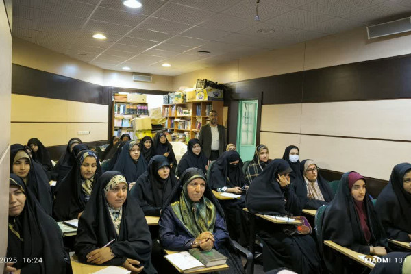 دوره تربیت مربی تدبر در قرآن کریم یاسوج برگزار شد.
