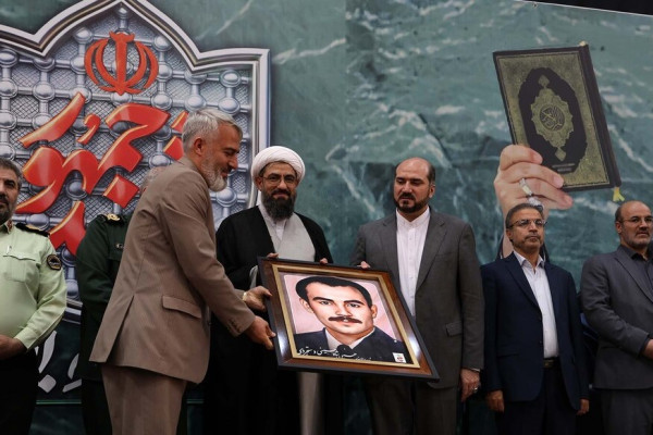 اولین سالگرد شهدای خدمت