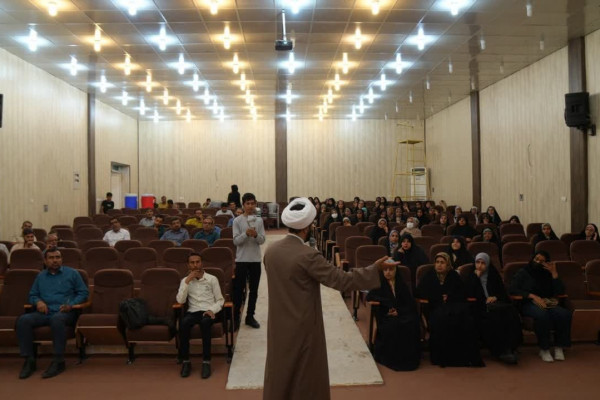 کارگاه آموزشی ارتباط مؤثر با نوجوانان