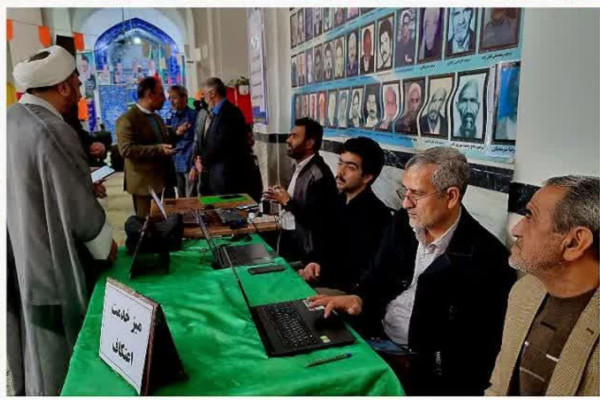 پرواز روح؛ میزبانان میز خدمت اعتکاف در نمازجمعه‌های خراسان جنوبی