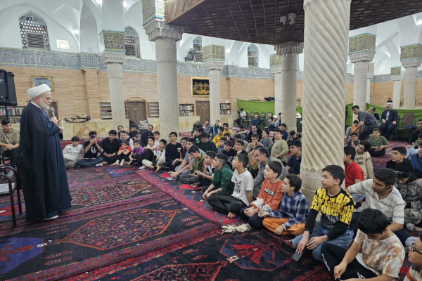 برپایی حلقه‌های بصیرتی و طرح‌های قرآنی در آیین معنوی اعتکاف کردستان