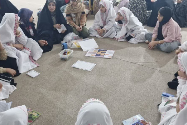 برگزاری طرح قرآنی زندگی با آیه ها در مراسم اعتکاف مهران