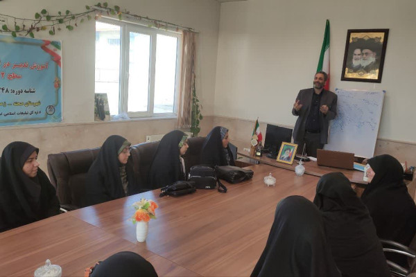 برگزاری دوره تدبر سطح 2 قرآن کریم شهرستان صحنه