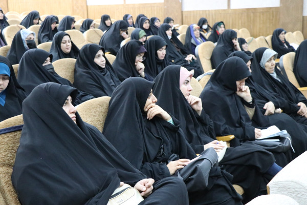 نشست مبلغات اسما و صبرا و بانوان شبکه دار