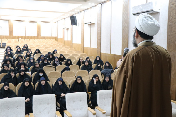 نشست مبلغات اسما و صبرا و بانوان شبکه دار