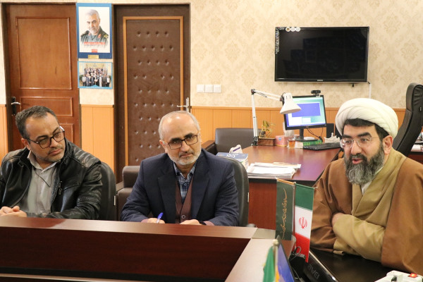 نشست تخصصی زندگی با آیه ها با حضور مدیرکل صداوسیما