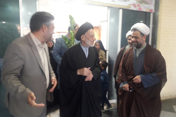 تجلیل از ۲۰۰ معلم و استاد قرآنی در نشست صمیمی بیرجند