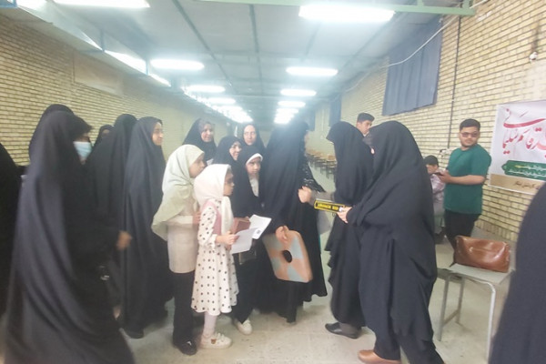 بیستمین دوره آزمون حفظ تخصصی قرآن کریم با حضور ۳۵۲ نفر از حافظان قرآن کریم استان
