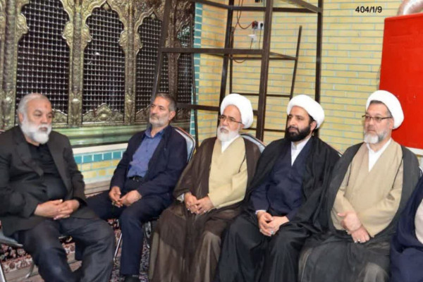 برگزاری نشست جامعه هیات و مداحان استان با محوریت طرح زندگی با آیه ها