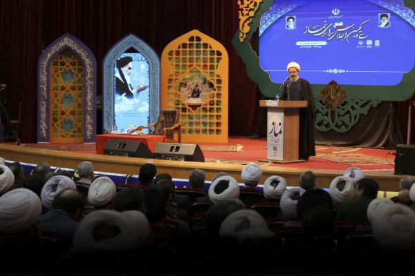 اختتامیه سی و یکمین اجلاسیه سراسری نماز با حضور رئیس جمهور