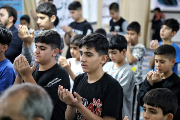 آغاز آیین اعتکاف در ۳۵ مسجد کردستان با حضور پررنگ نوجوانان