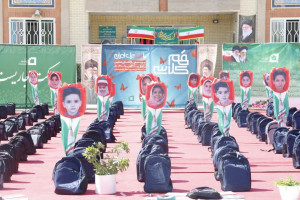 دانش‌آموزان بجنوردی با یاد «شهدای دانش‌آموز مدرسه شجره طیبه میناب» مشقِ عشق کردند