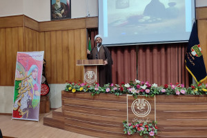 تربیت فاطمی اساس عزت و نفی ذلت در جامعه اسلامی است